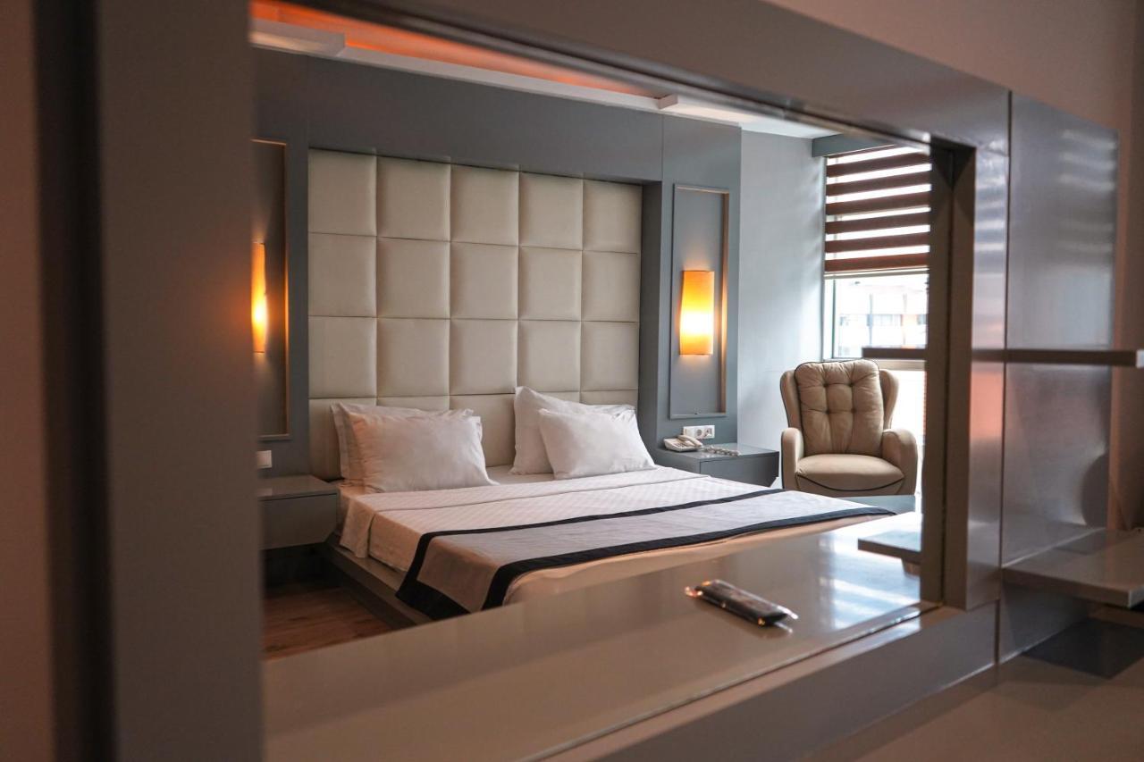 Hotel Pasaport Pier 4*