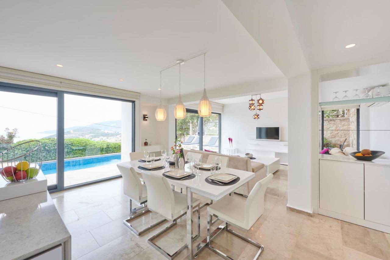 Villa Luxus Skyla Mit 5 Schlafzimmern & Meer-blick