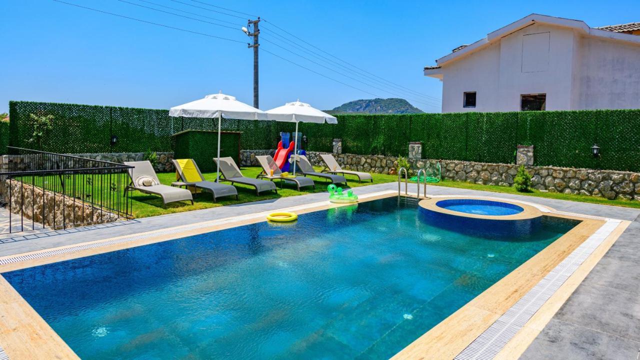Atlantis Kapali- 4 Bedroom Holiday In Hisaronu Villa Oludeniz