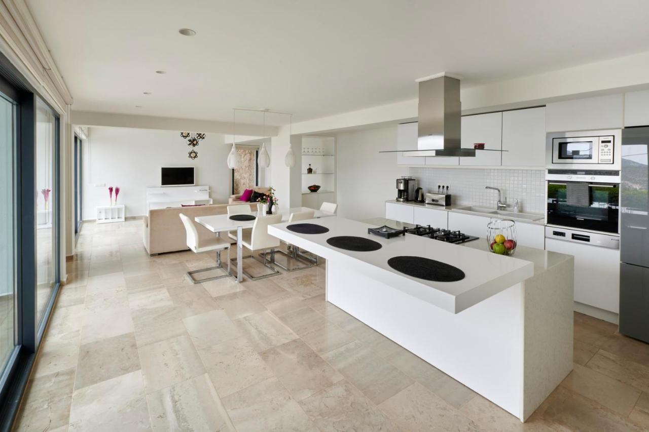 Villa Luxus Skyla Mit 5 Schlafzimmern & Meer-blick *