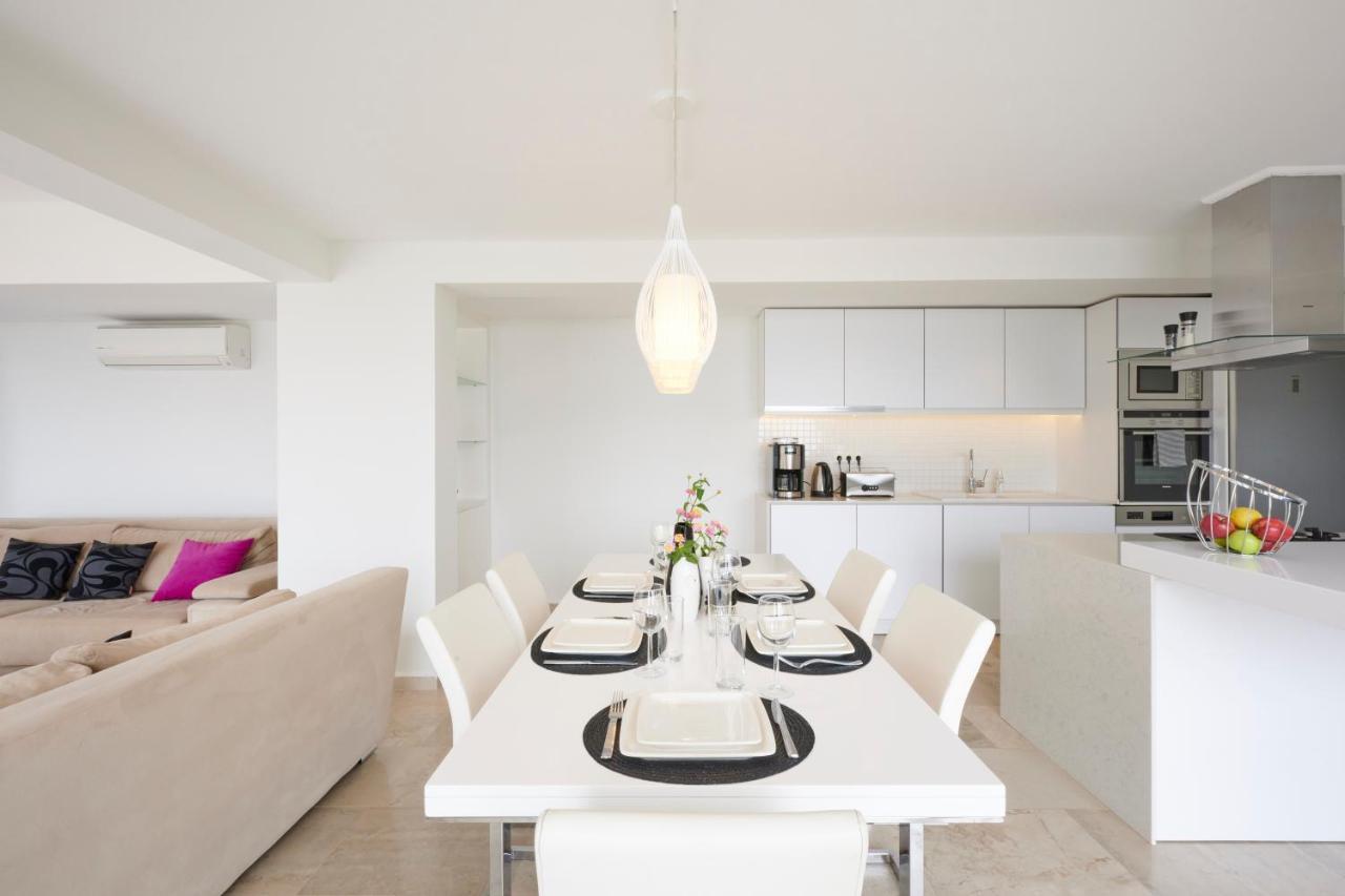 Luxus Skyla Mit 5 Schlafzimmern & Meer-blick Villa Kas