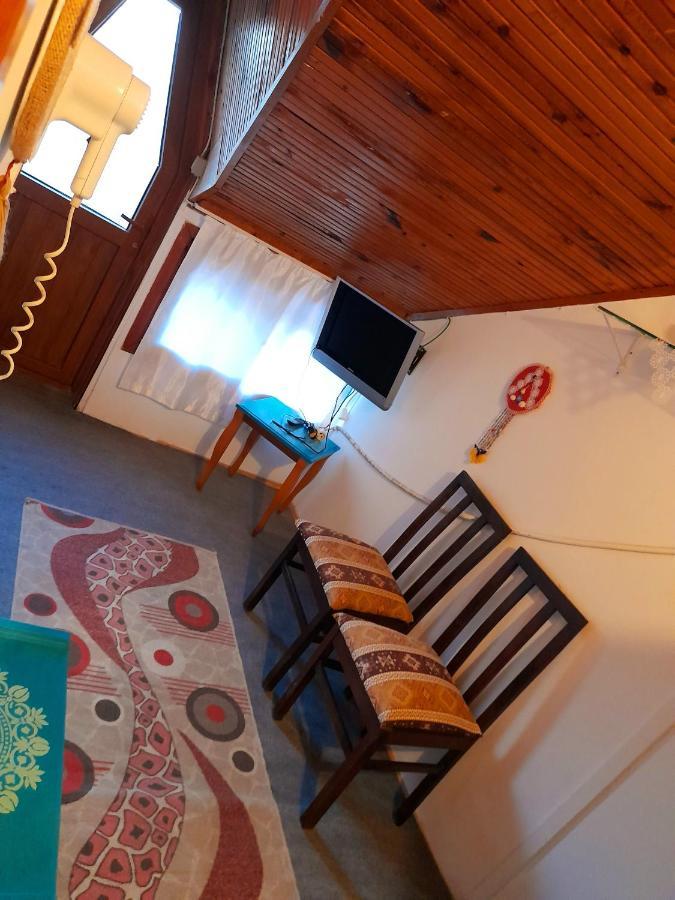Bed & Breakfast Antonios Side