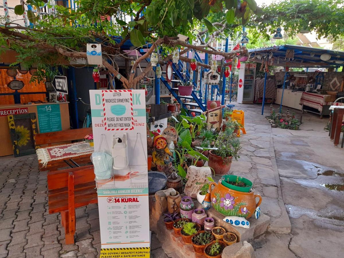 Antonios Bed & Breakfast