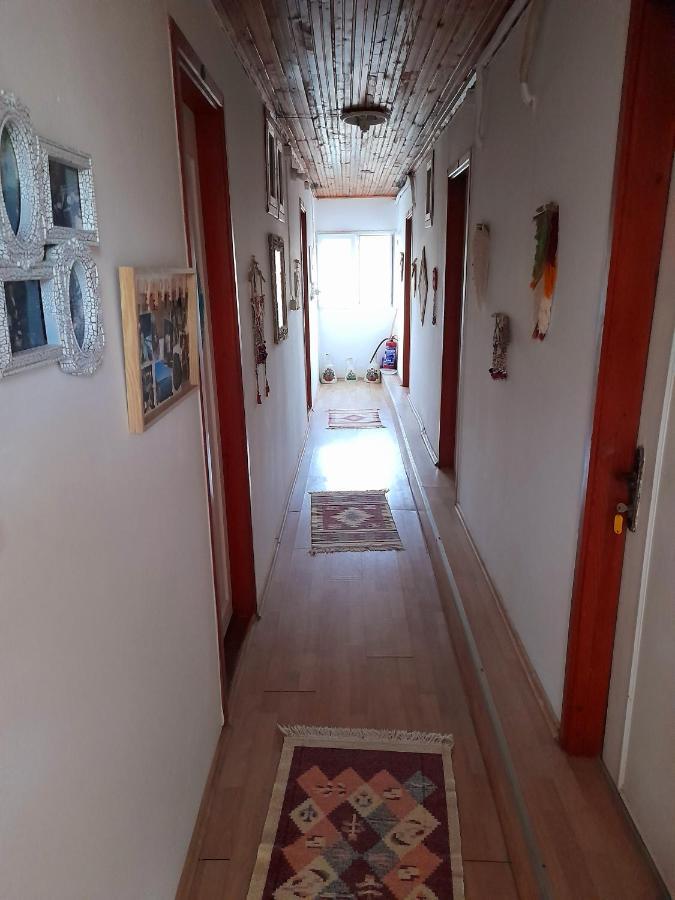 Antonios Bed & Breakfast 2*