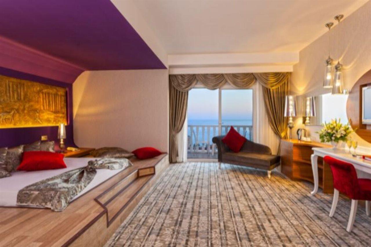 Hotel Justiniano Deluxe
