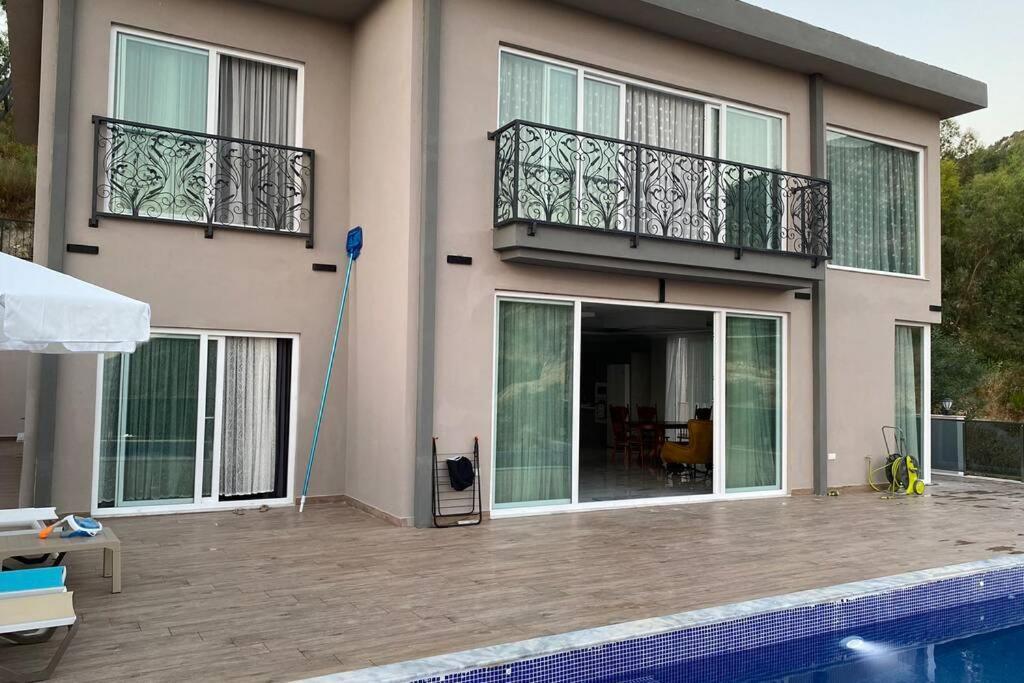 Villa La Celine- Xlarge Complete Privacy In Nature, Pool With Wondeful View Kalkan