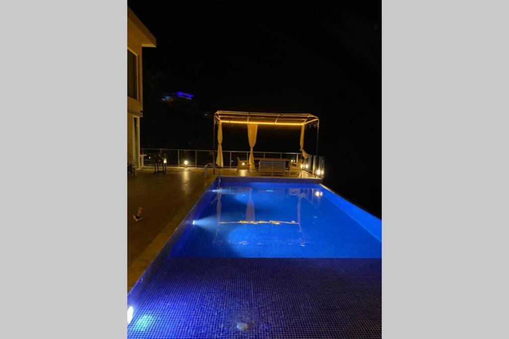 La Celine- Xlarge Complete Privacy In Nature, Pool With Wondeful View Kalkan