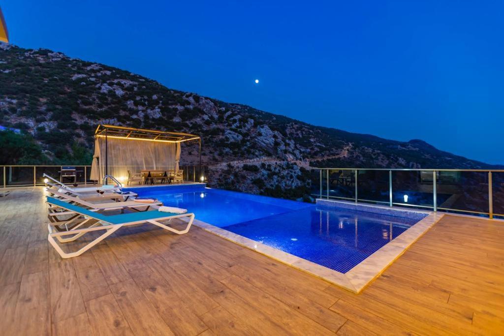 Villa La Celine- Xlarge Complete Privacy In Nature, Pool With Wondeful View *