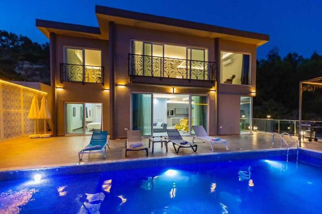 La Celine- Xlarge Complete Privacy In Nature, Pool With Wondeful View * Kalkan