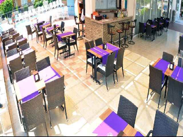 Albatros Aparthotel