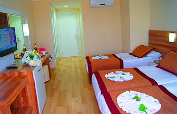 Kemer Reach 5* Goynuk (Kemer)