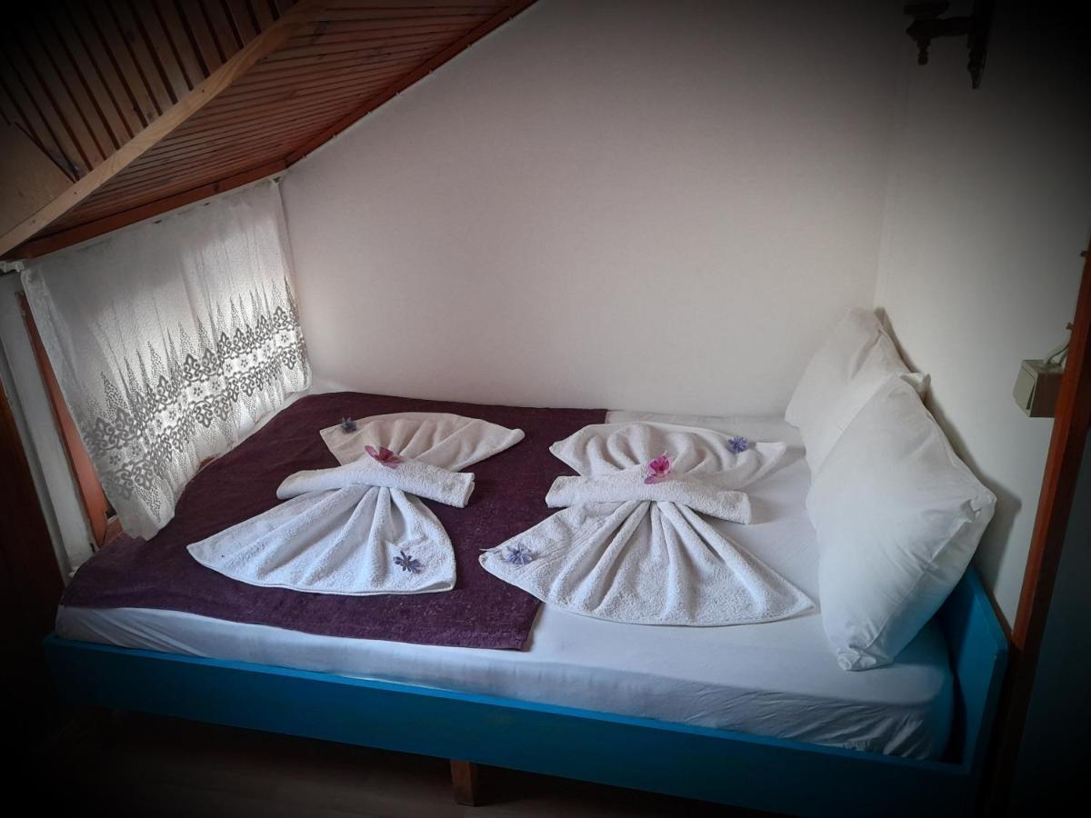 Antonios Bed & Breakfast
