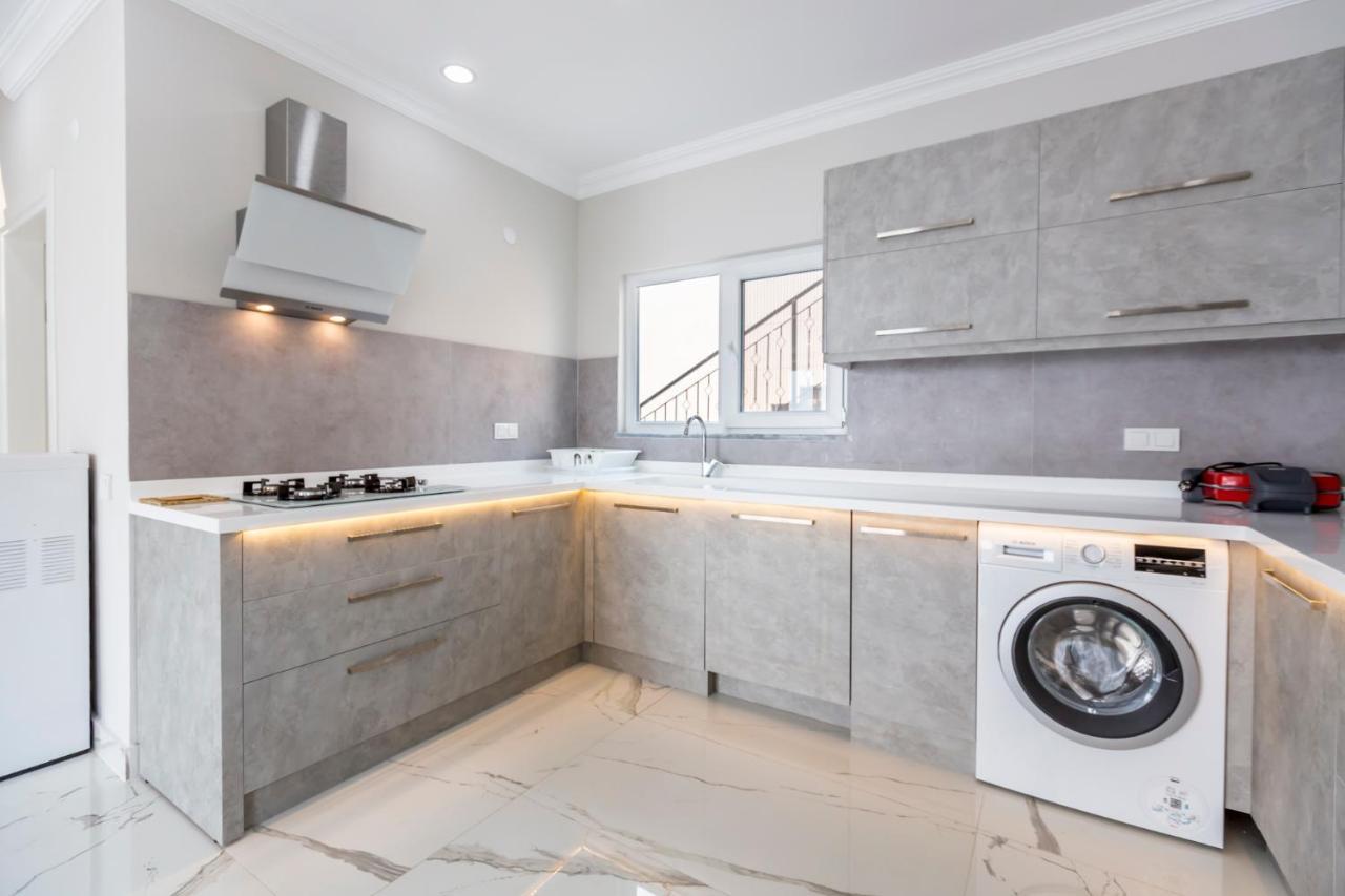 La Celine- Xlarge Complete Privacy In Nature, Pool With Wondeful View *