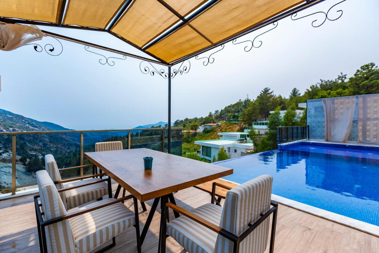 La Celine- Xlarge Complete Privacy In Nature, Pool With Wondeful View Villa Kalkan
