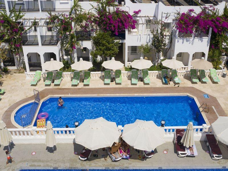 The Hello Hotel 3*