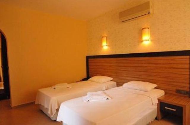 Ayvalik Beach Hotel 3* Ayvalik