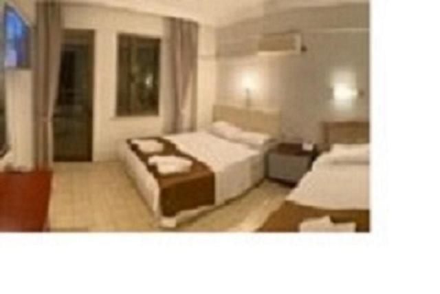 London Blue Hotel 2*