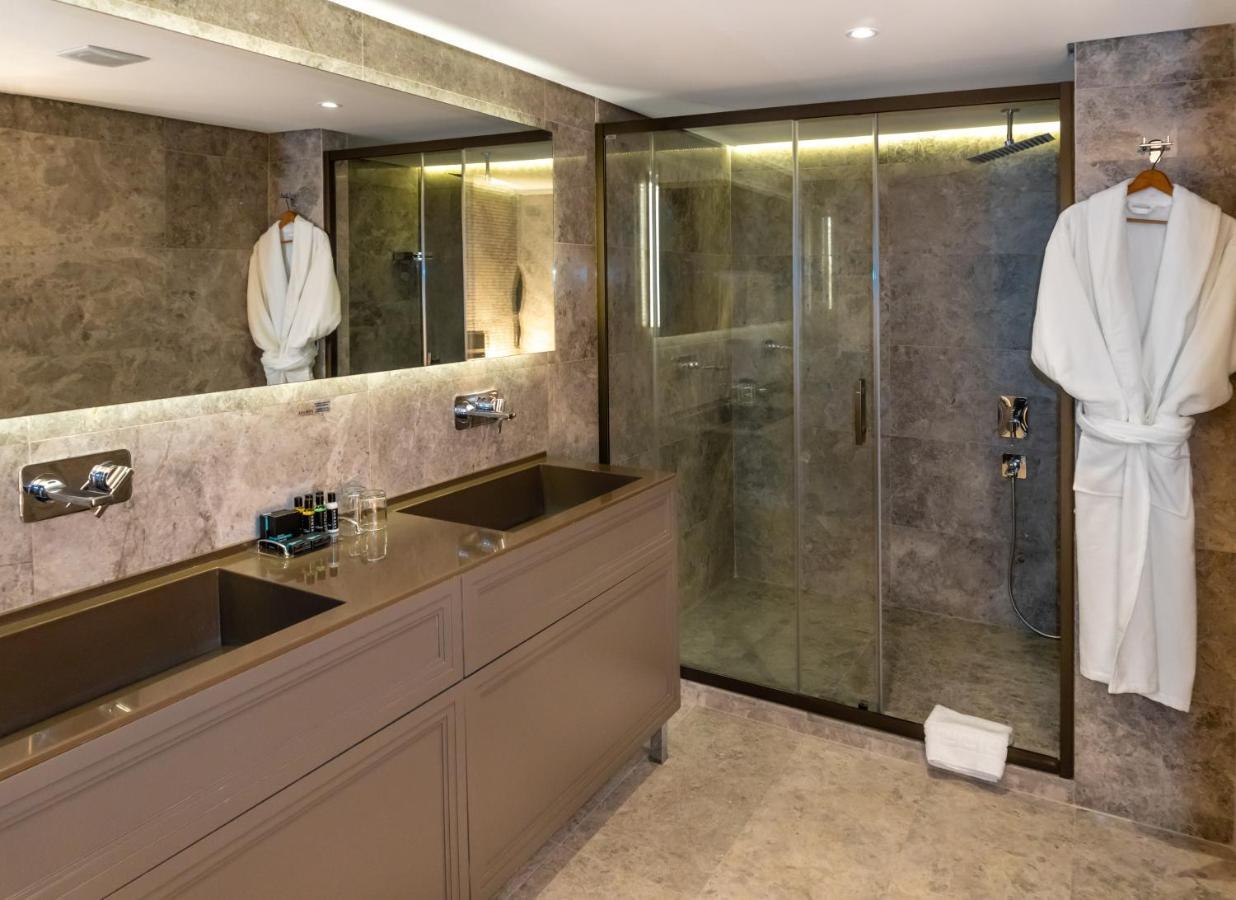 Anemon Kent Hotel