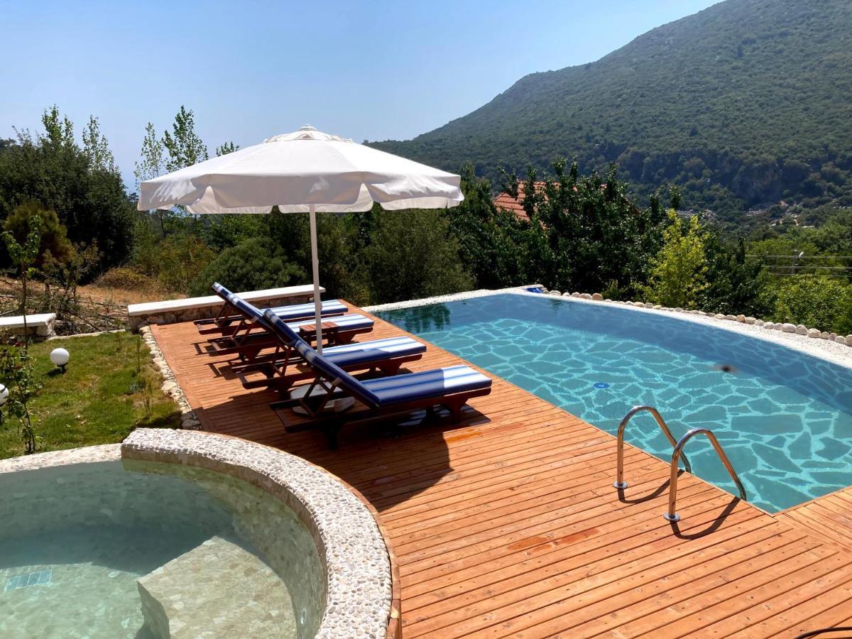 Ambar Evleri Kalkan