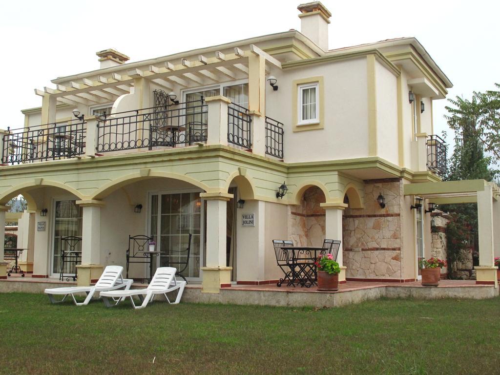 Villamare Villa *