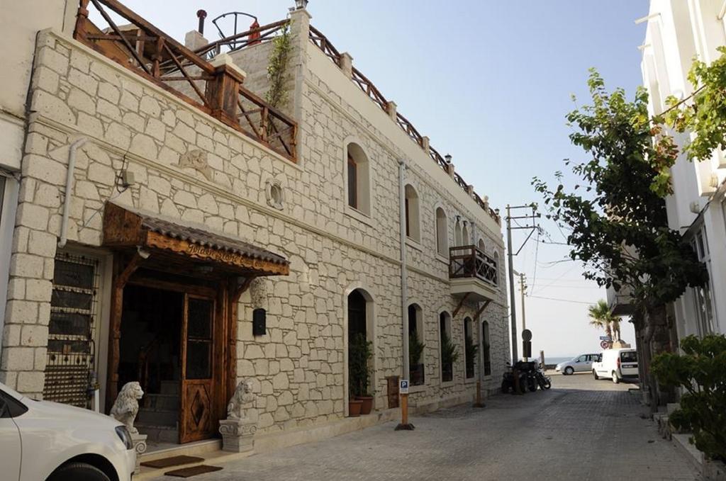 Golden Stone Butik 3* Cesme
