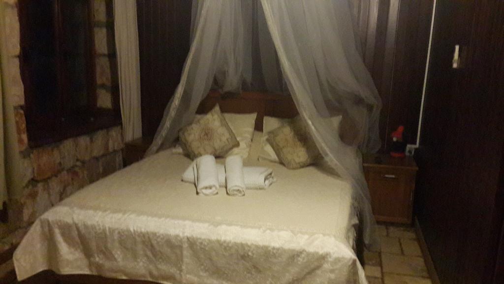 Kekova Fish House Guest house