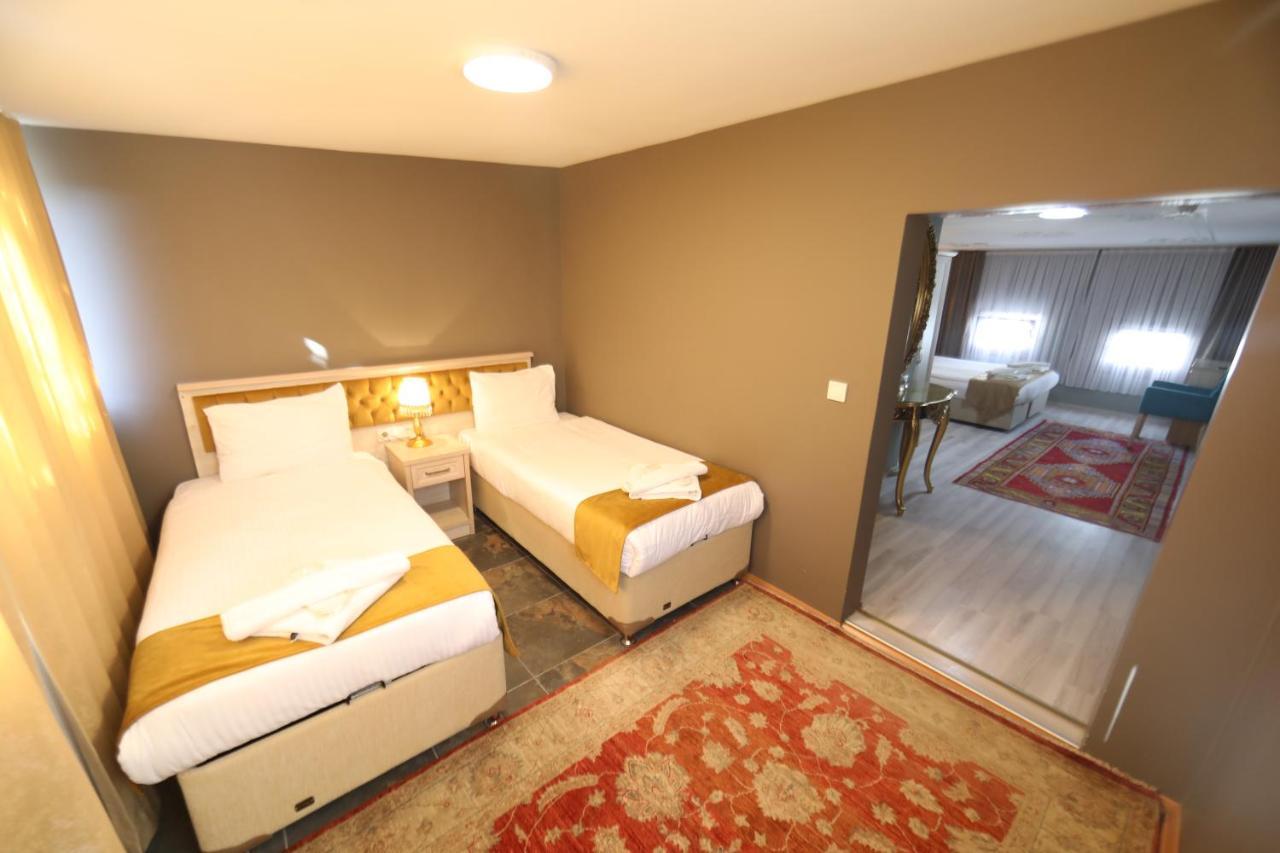 Hotel Sultans Royal