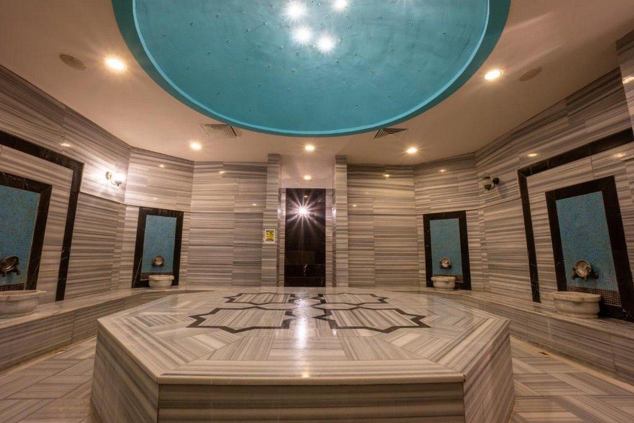 Titan Select Hotel