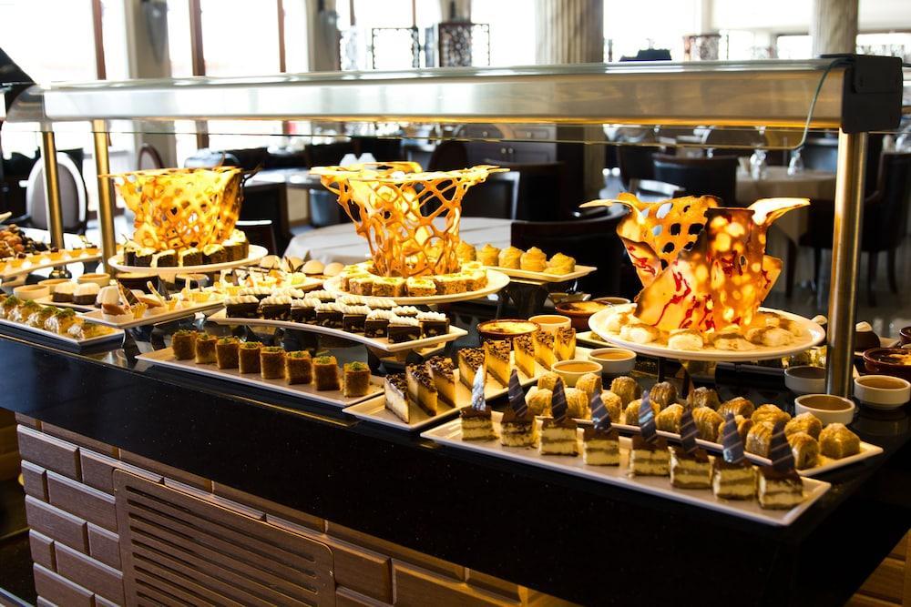 Hotel Babillon & Restaurant 5*