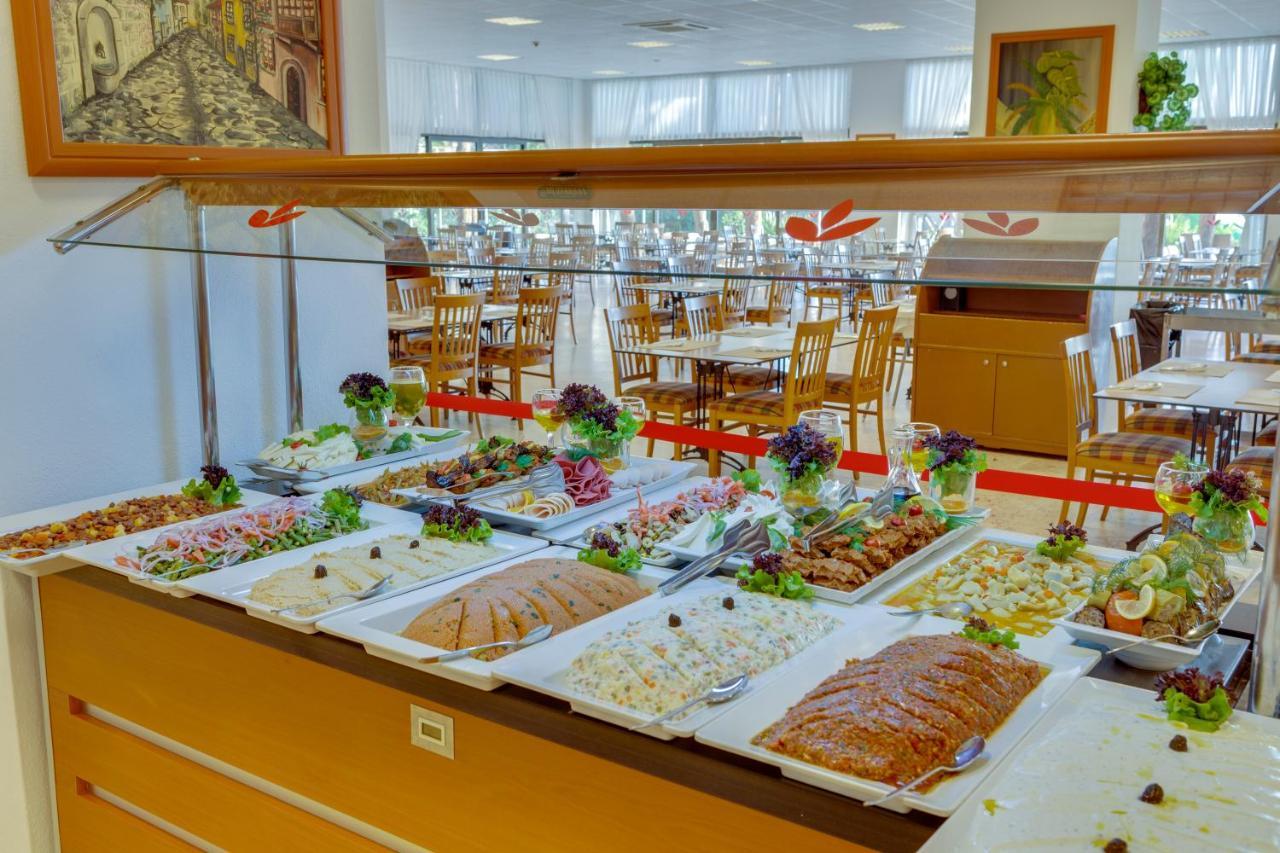 Grand Efe (adults Only)