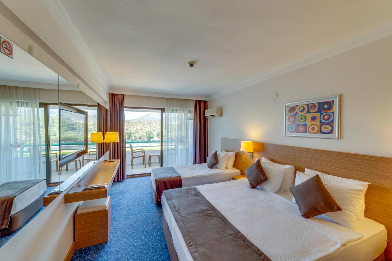 Grand Efe (adults Only)