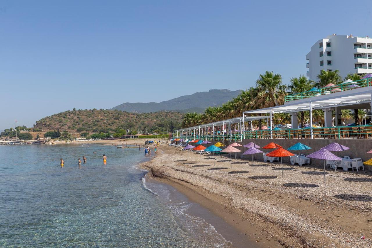 Grand Efe (adults Only)