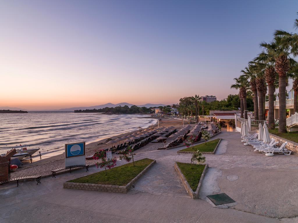 Club Tarhan 4*