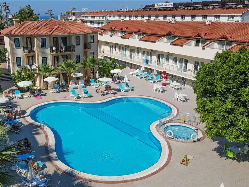 Hotel Random By Lookbookholiday (adults Only) 3*