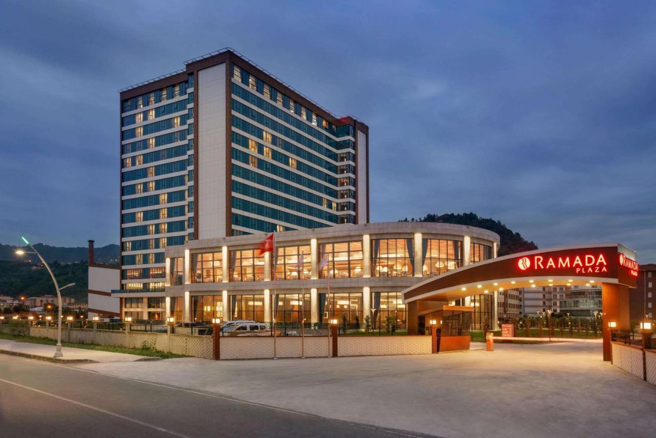 Ramada Plaza By Wyndham Hotel