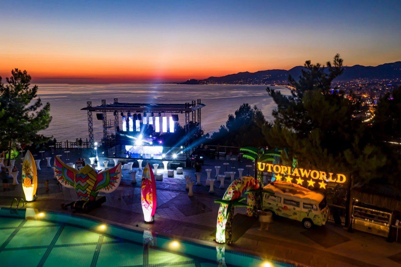 Utopia World Resort