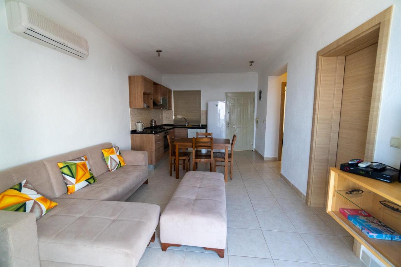 Grand Sea View Aparts Apartment *