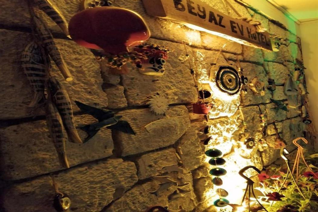 Beyaz Ev 3* Alacati