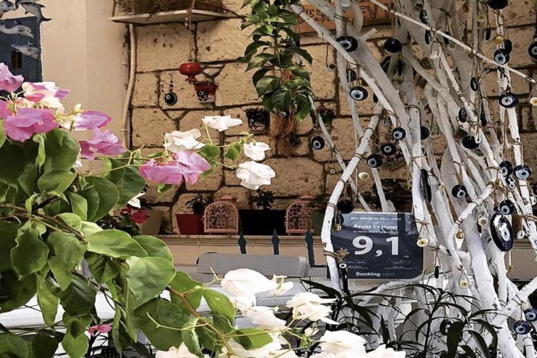 Guest house Beyaz Ev Alacati