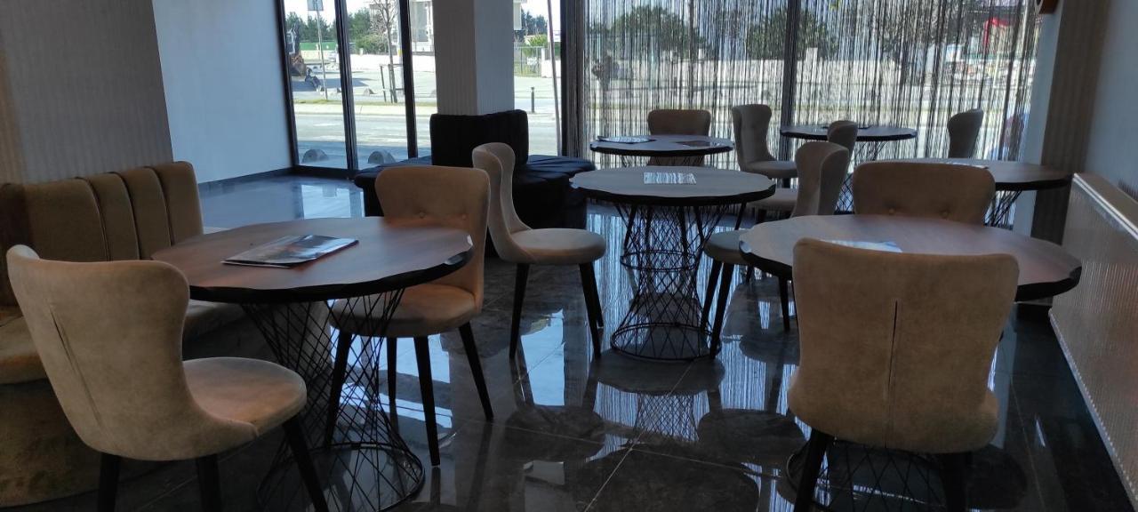 Acar Airport Hotel *