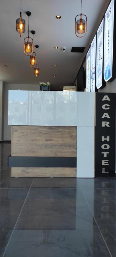 Hotel Acar Airport *