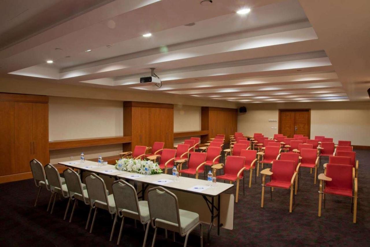 Eliz Convention Center Thermal & Wellnes Hotel