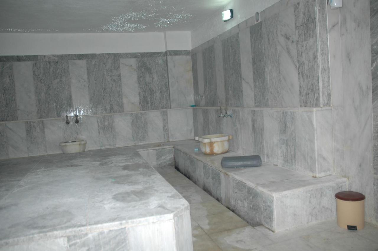 Hotel Arora