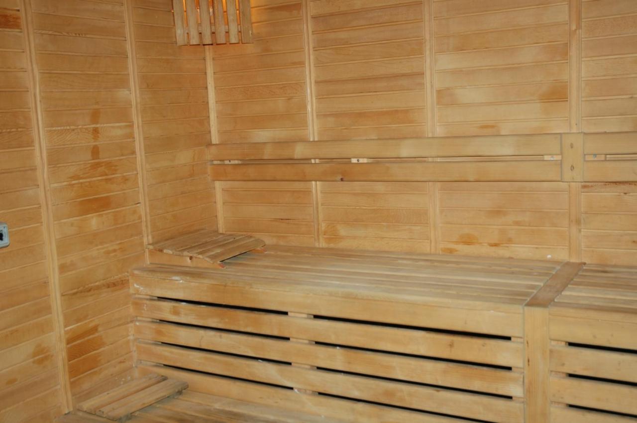 Arora Hotel 4*