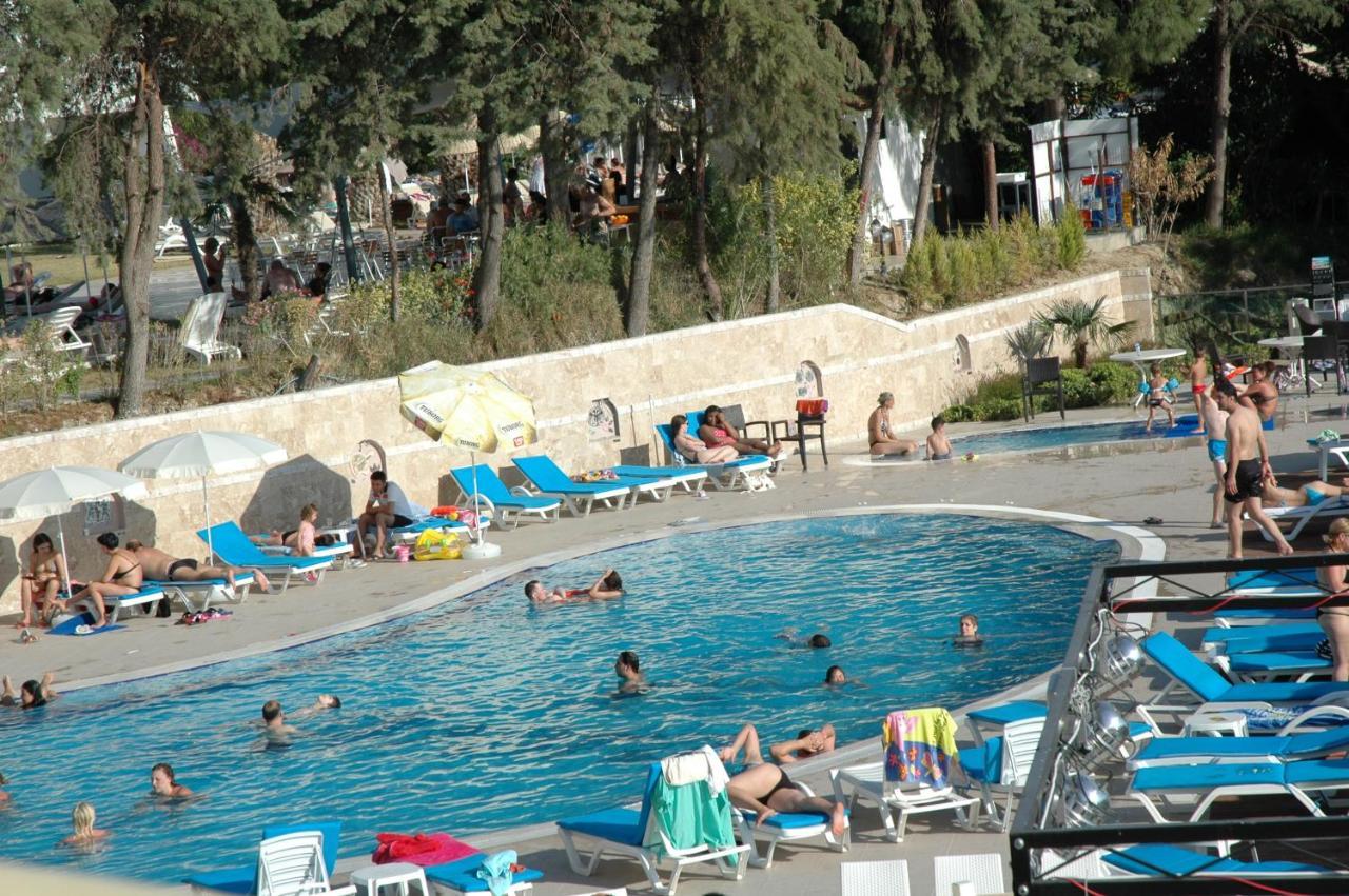 Arora Kusadasi