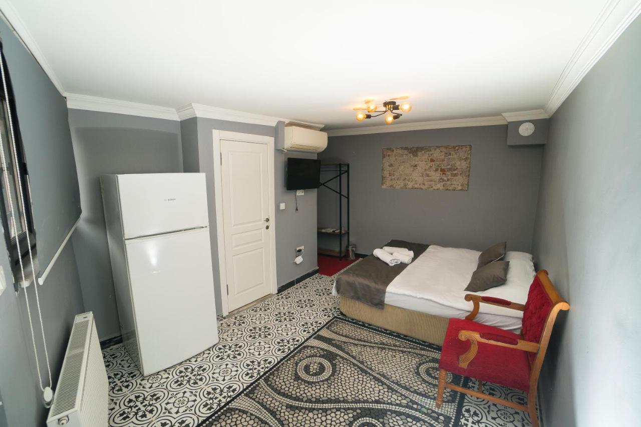 Hhk Hotel 4*
