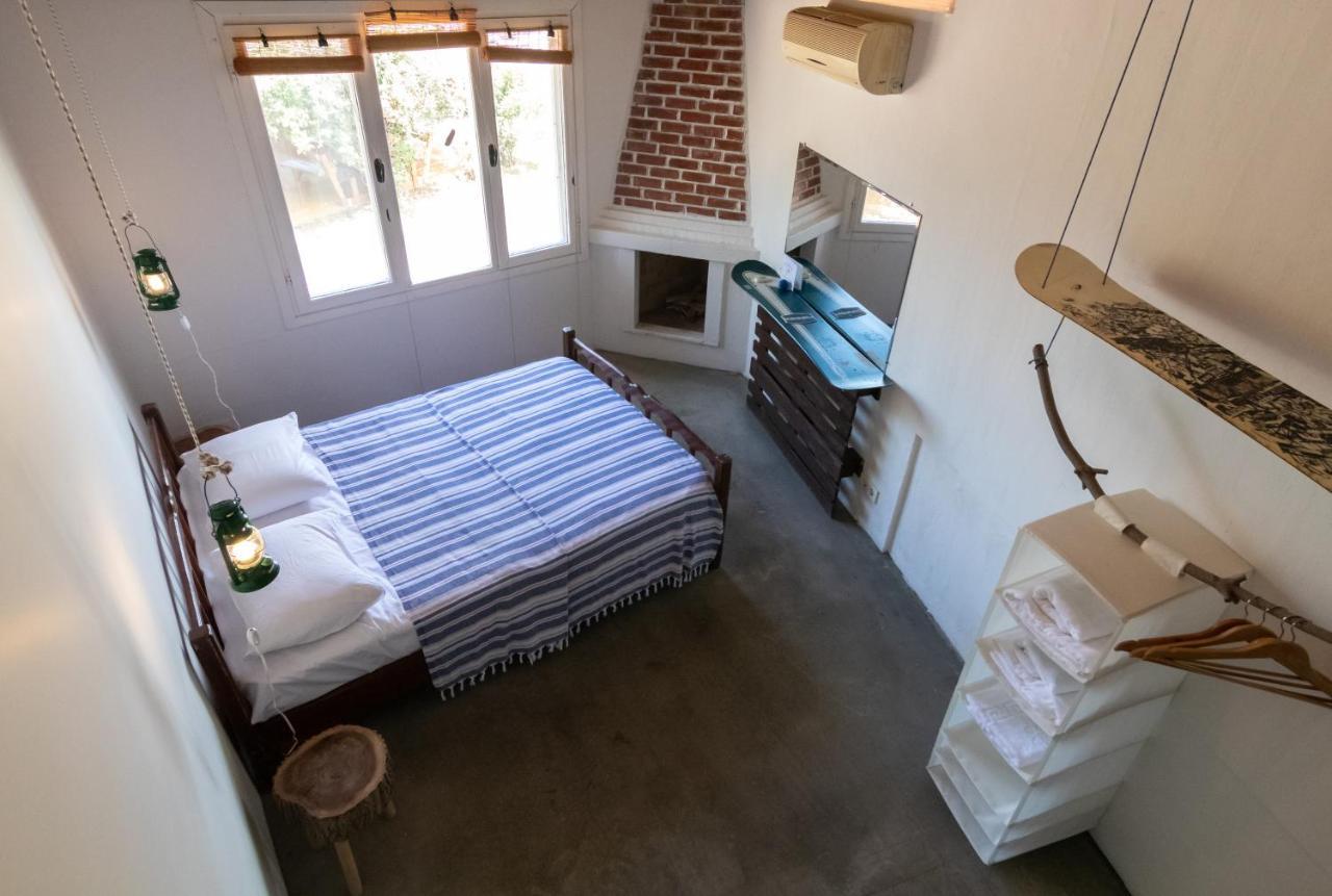 Surf House Hotel *