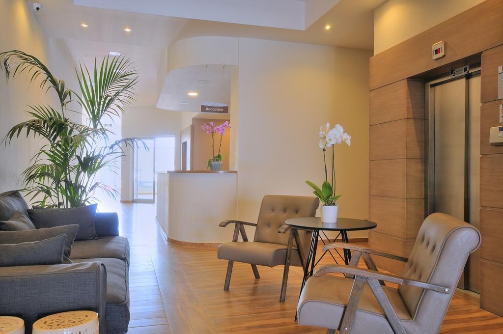 Hotel Delmar &