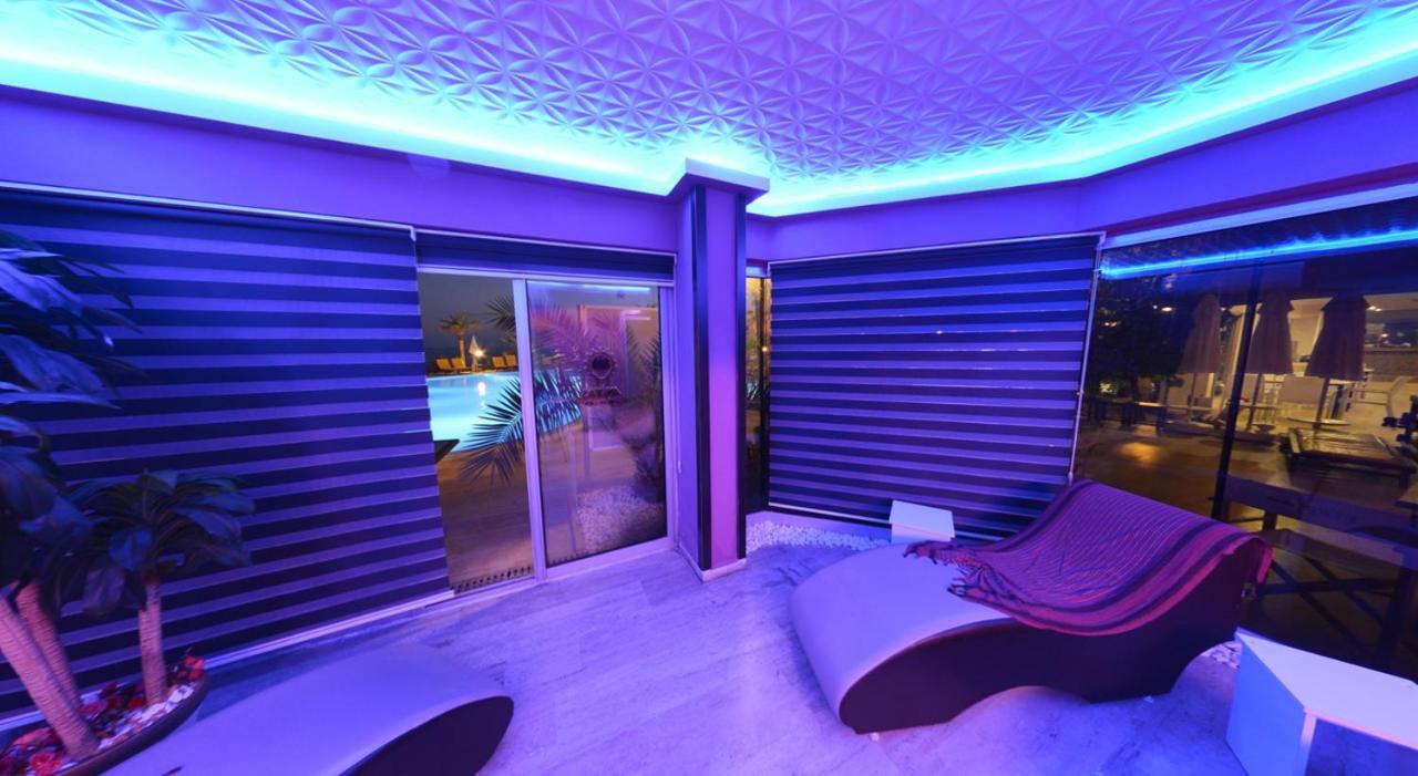 Anitas Hotel 3*