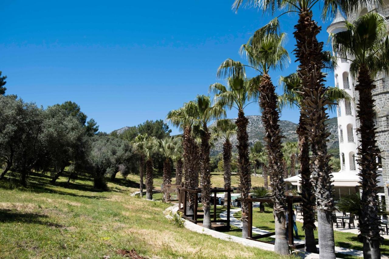 Hotel X Life 15 - Adult 5*